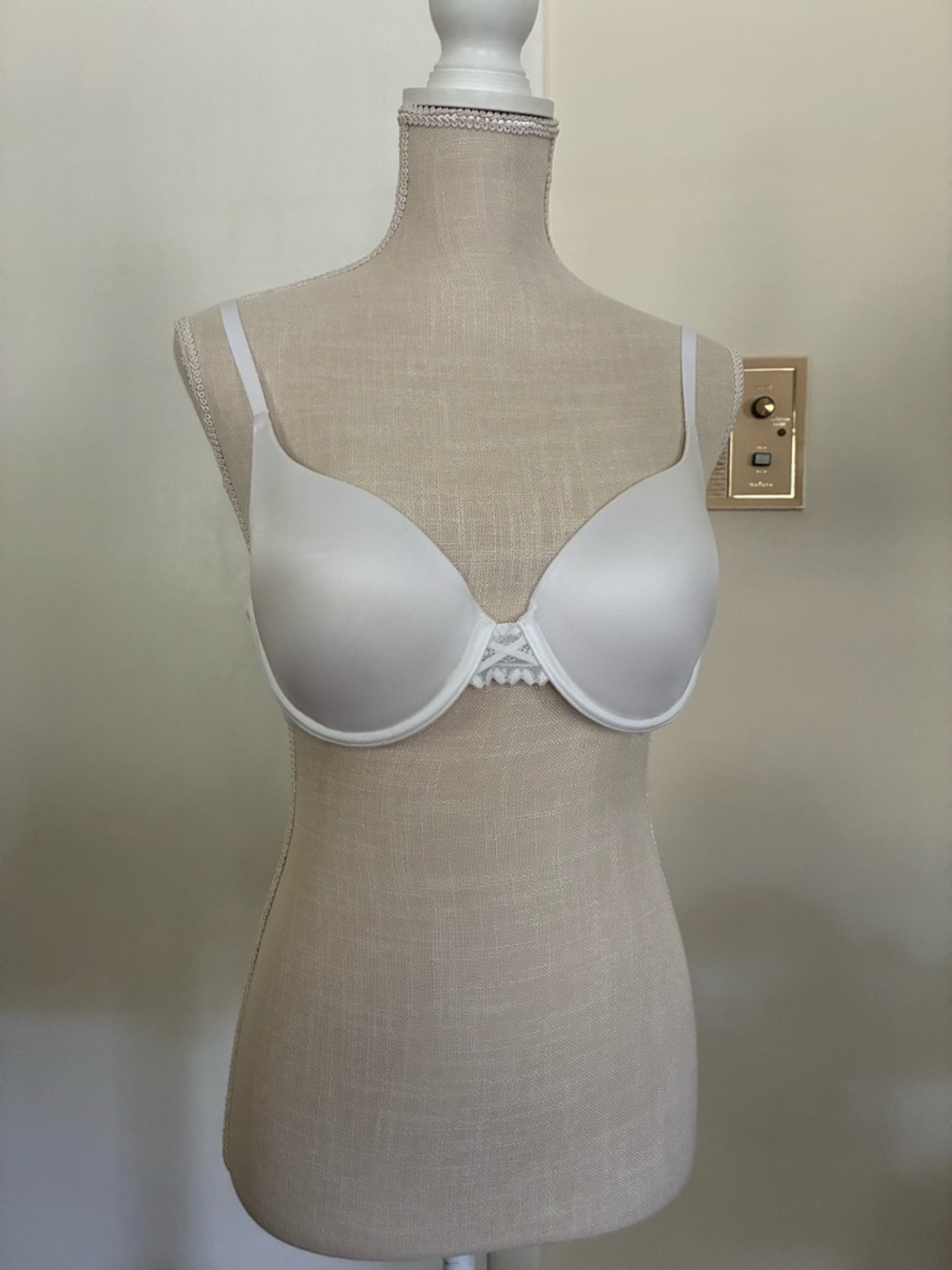 Maidenform push up Bra 36B